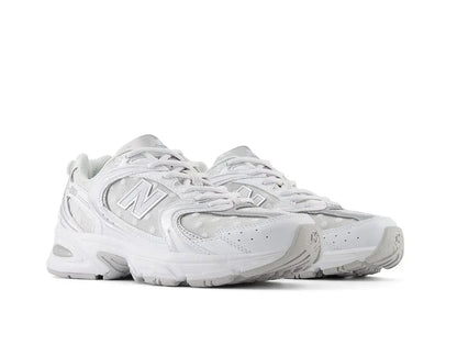 Zapatilla New Balance 530 Dots Unisex Blanco-Gris