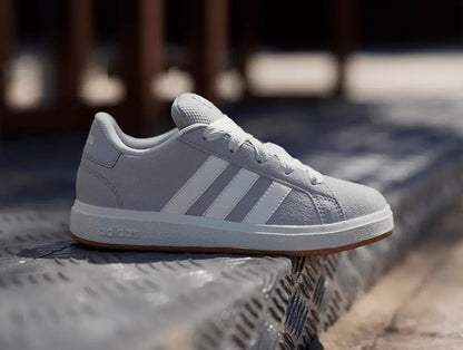 Zapatillas Adidas Grand Court 00S Sue Niños Gris