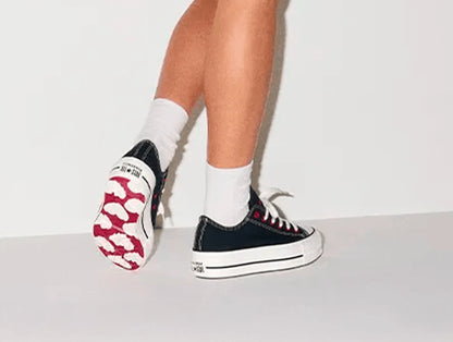 Zapatillas Converse  Chuck Taylor Lift Hi (San Valentin) Mujer Negro-Rojo